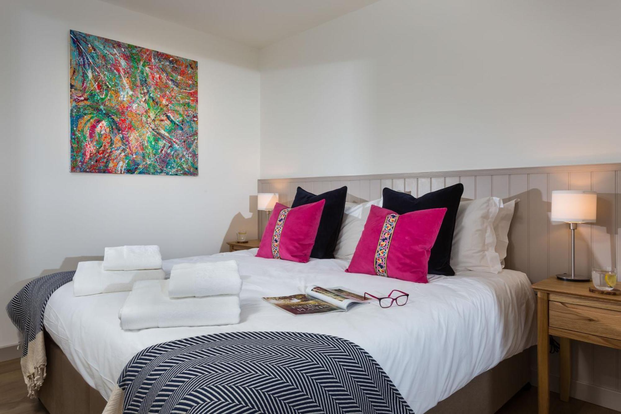 The Barn At Plas Ashpool Sleeps 8 Llandyrnog المظهر الخارجي الصورة